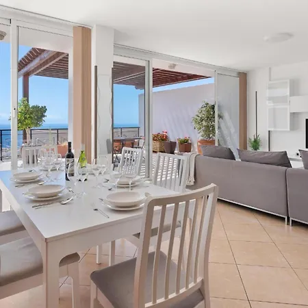 Bentayga Obsidian דירה *