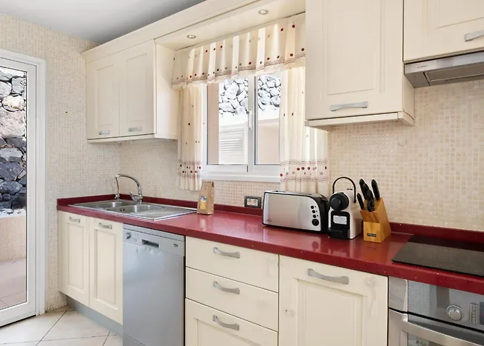 Apartment Bentayga Obsidian *