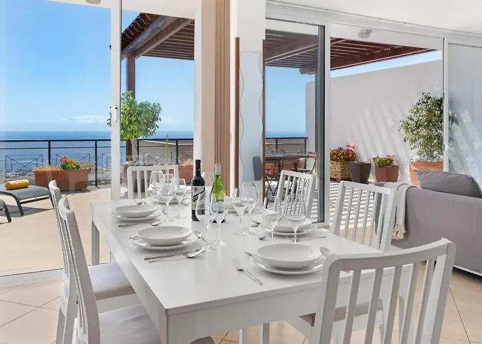 Bentayga Obsidian Apartment