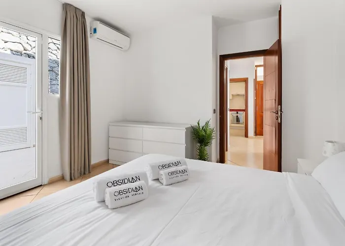 Bentayga Obsidian Apartment *