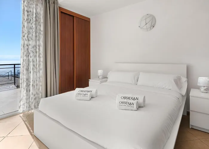 Bentayga Obsidian Costa Adeje (Tenerife)